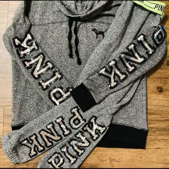 VS PINK RARE FASHION SHOW OUTFIT SET S - Picture 3 of 11